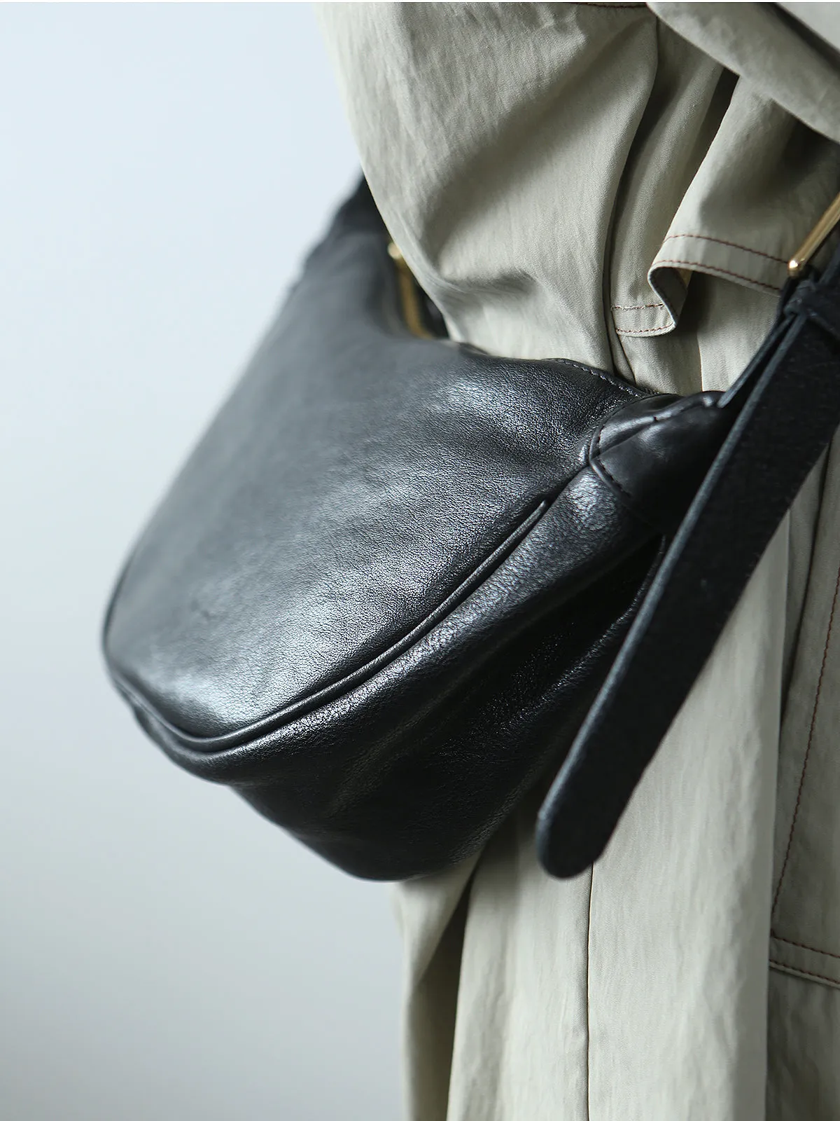 Hobo Womens Leather Over The Shoulder Bag Leather Small Crossbody Purse