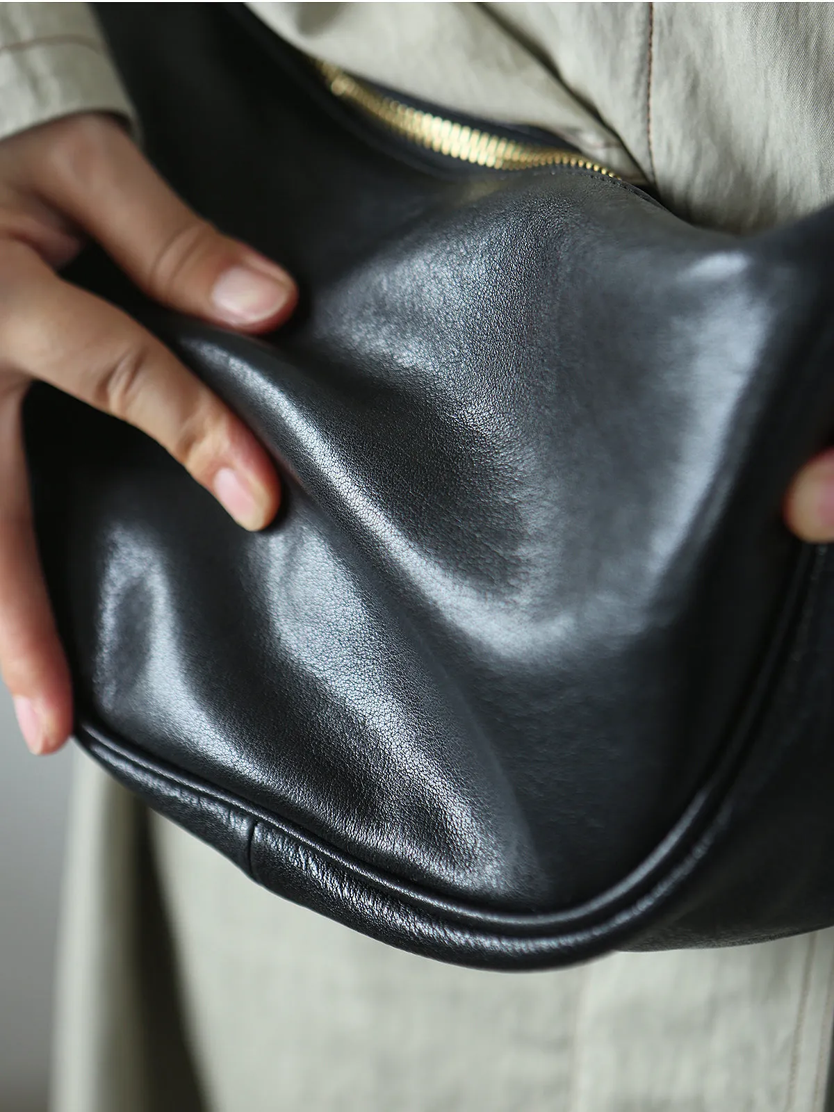 Hobo Womens Leather Over The Shoulder Bag Leather Small Crossbody Purse