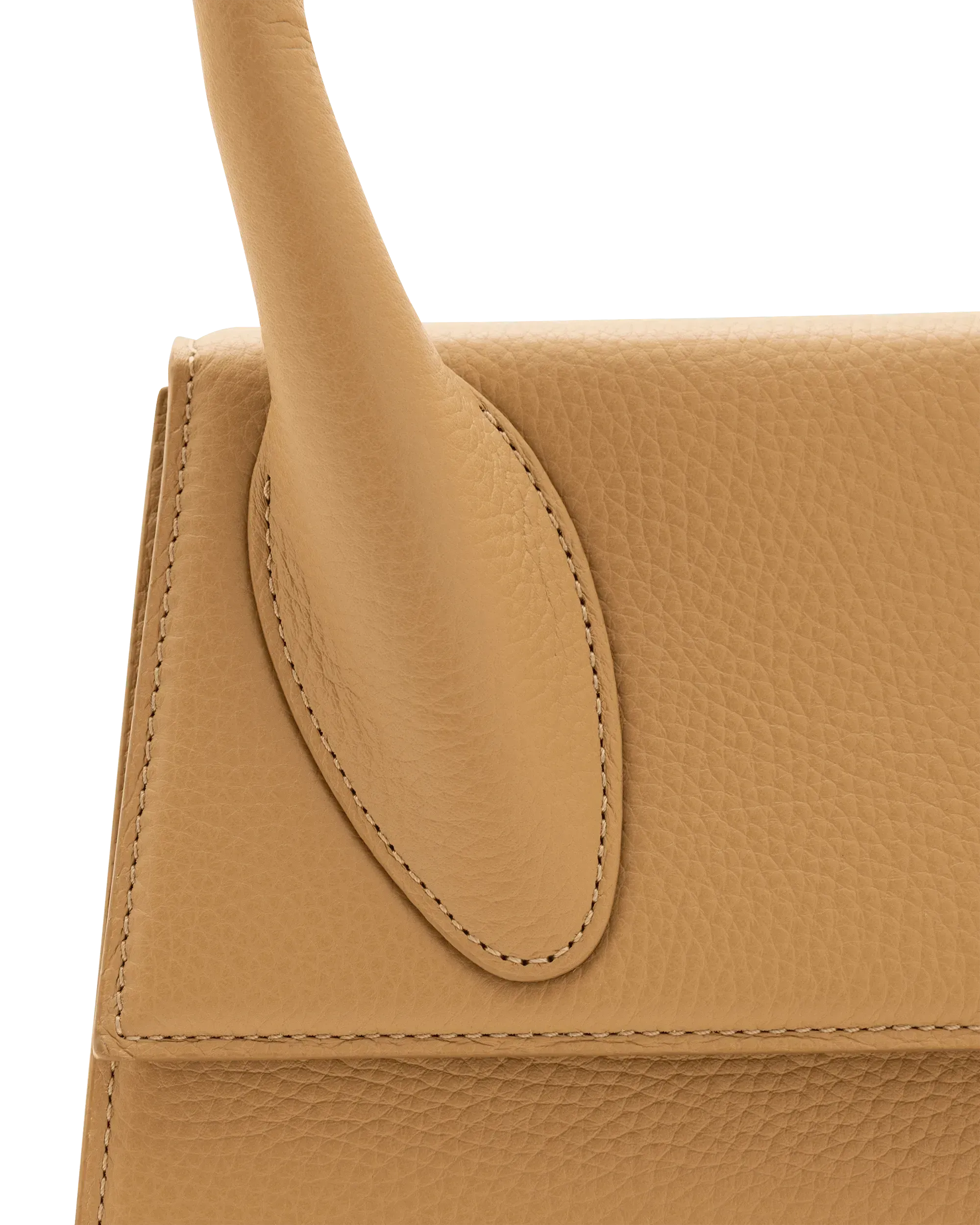 Le Grande Chiquito Handbag