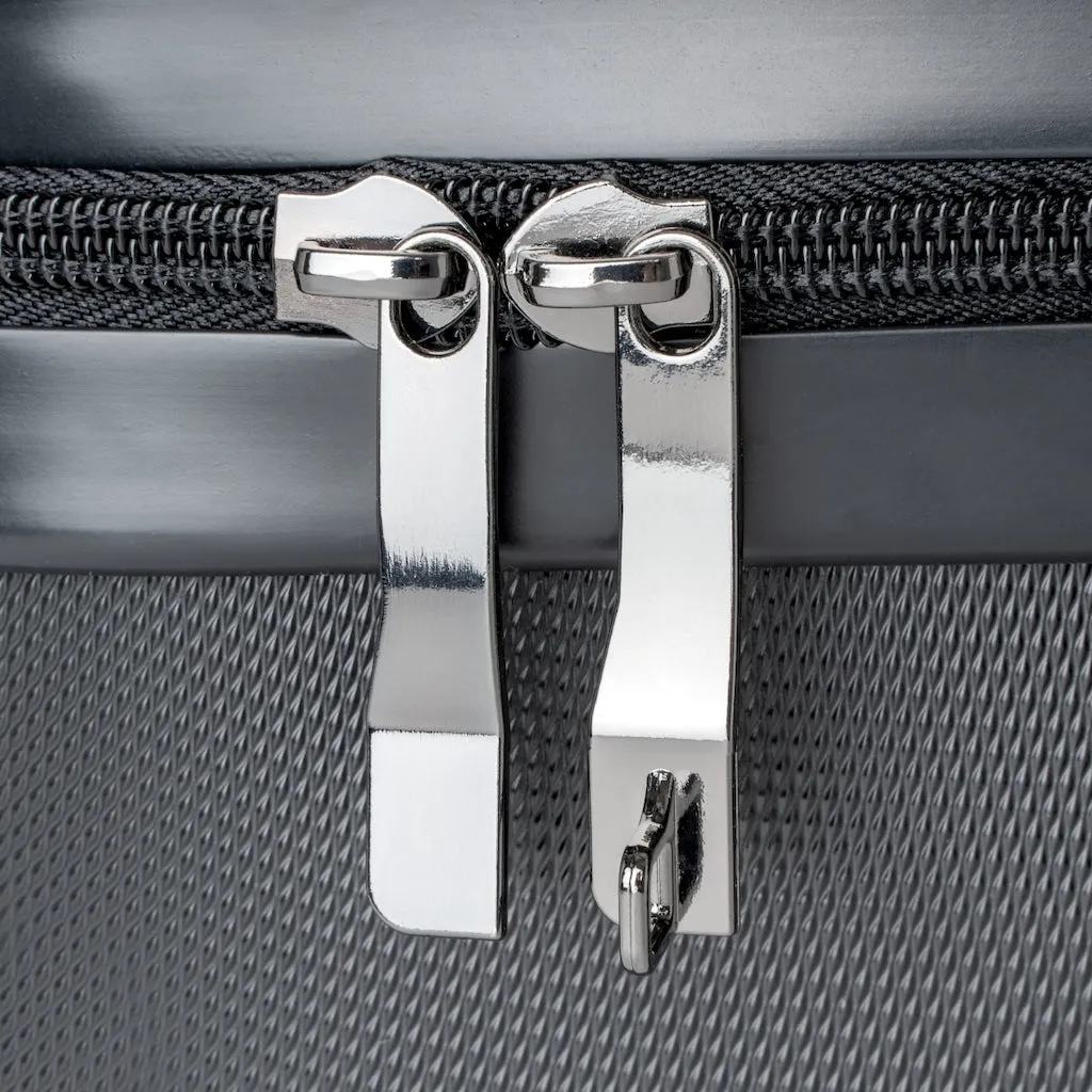 Simple Woman Cabin Suitcase, Carry On Luggage