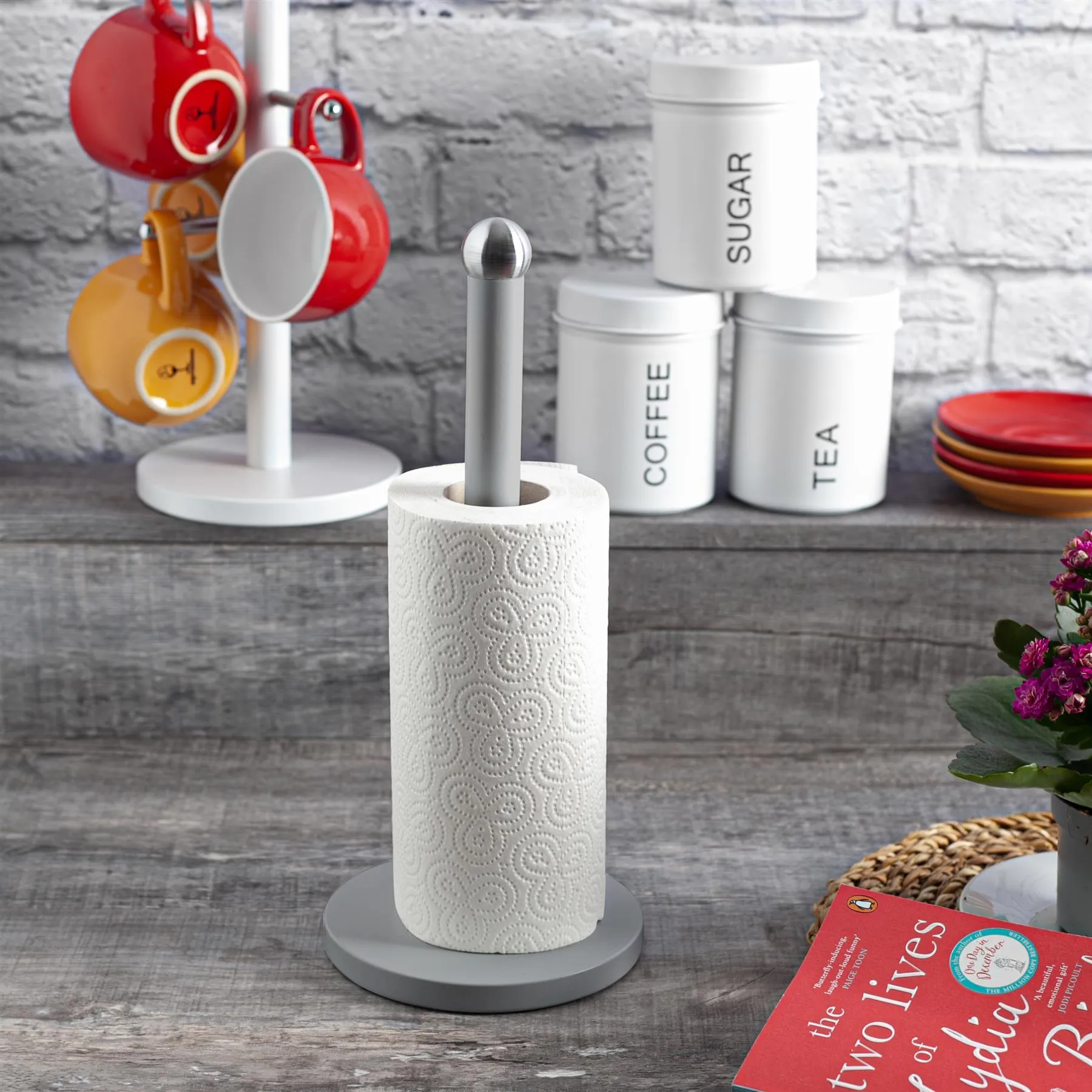 Vintage Kitchen Roll Holder - By Harbour Housewares